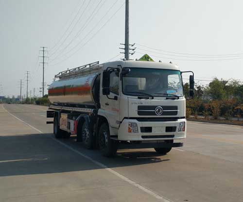 東風(fēng)天錦小三軸鋁合金運油車（介質(zhì)：汽油25.4方）